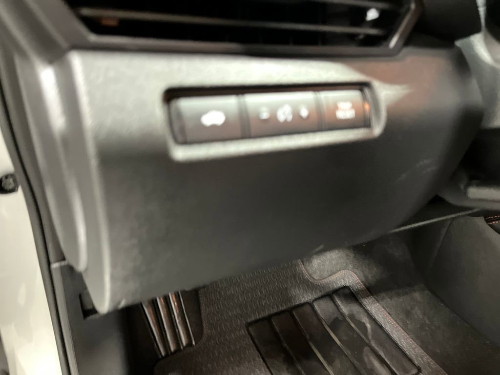 Used 2023 Nissan Altima 2.5 SR image 4