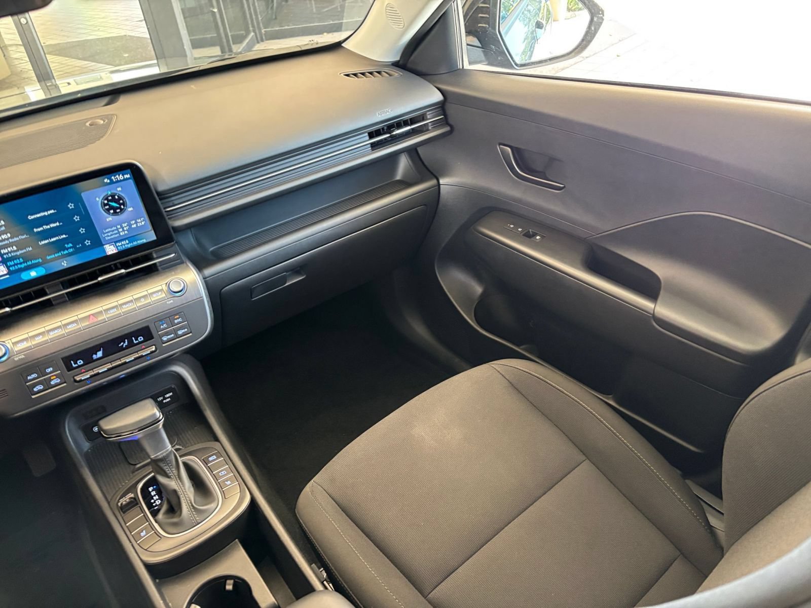 Used 2026 Hyundai Kona SEL Sport FWD image 34