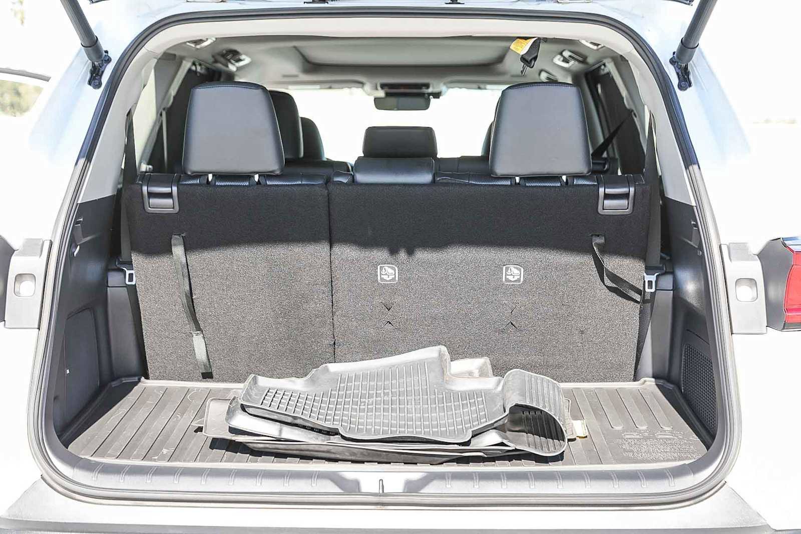 Used 2025 Toyota Grand Highlander Limited image 26