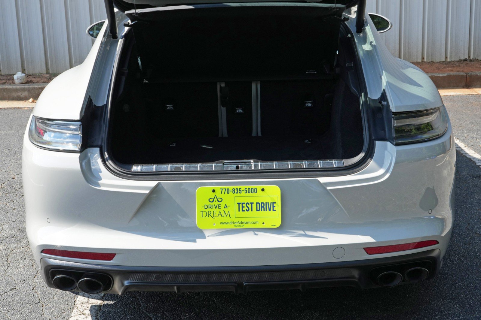 Used 2023 Porsche Panamera Platinum Edition RWD image 10