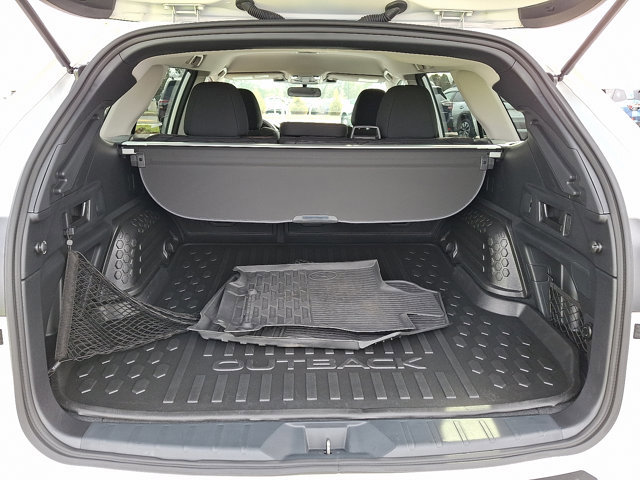 Certified 2025 Subaru Outback Premium AWD/4WD image 27