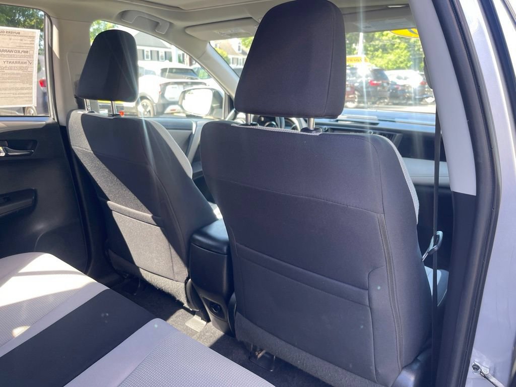 Used 2016 Toyota RAV4 XLE AWD/4WD image 21