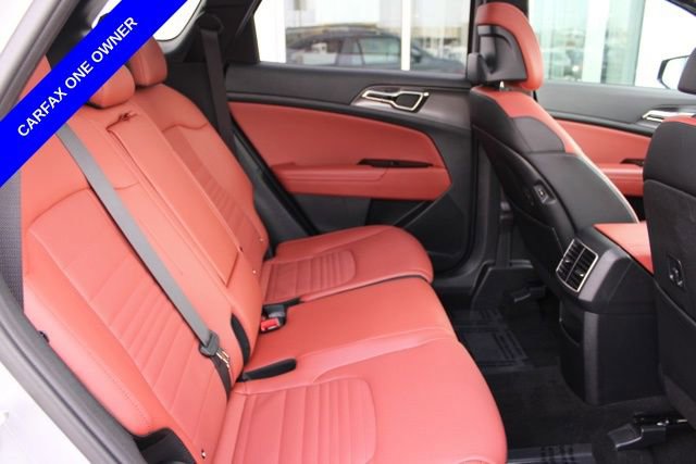 Used 2025 Kia Sportage SX image 23