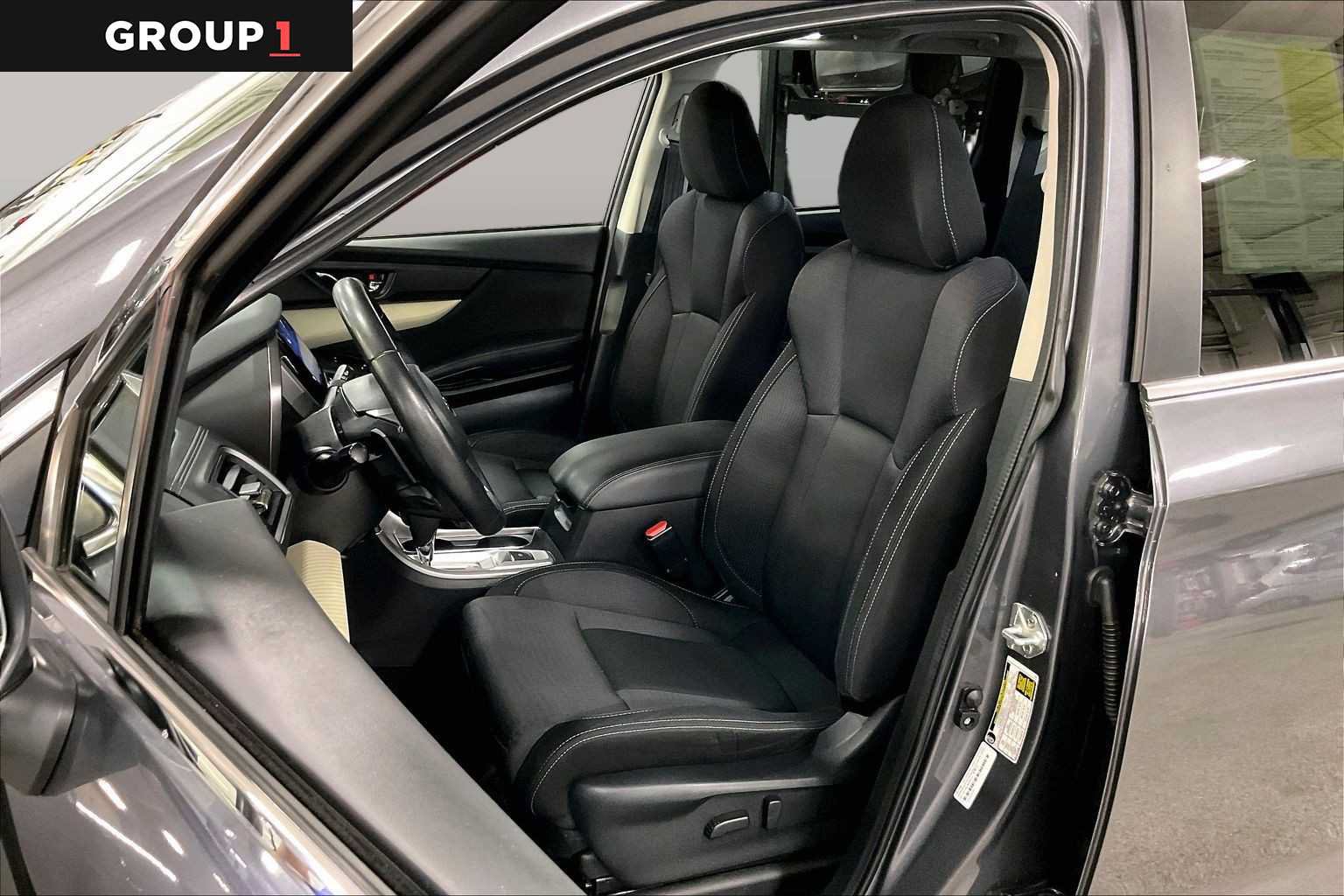 Used 2022 Subaru Ascent Premium w/ Convenience Package AWD/4WD image 8