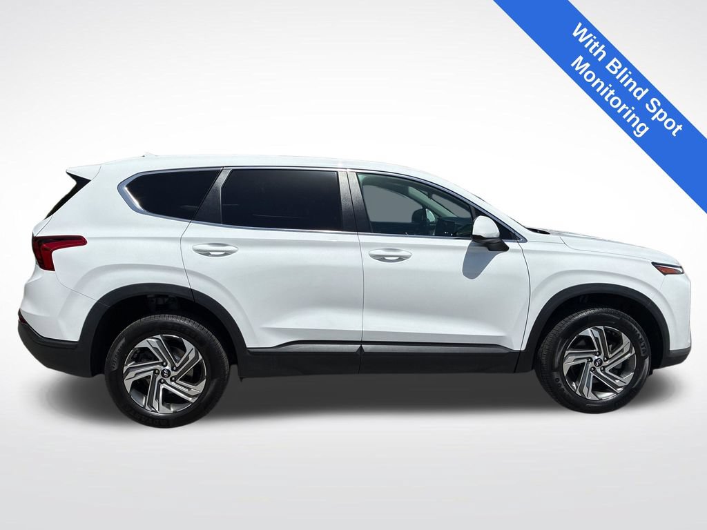 Used 2023 Hyundai Santa Fe SE AWD/4WD image 2