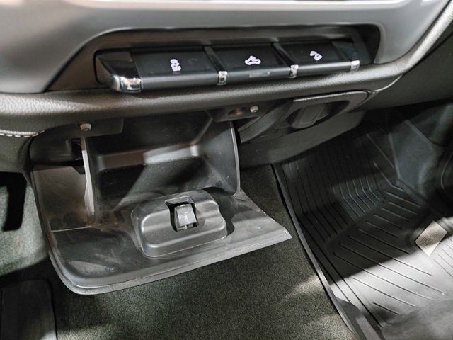 Certified 2018 GMC Sierra 1500 SLE w/ SLE Value Package image 31