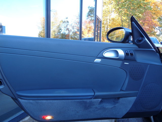 Used 2008 Porsche Boxster RWD image 17
