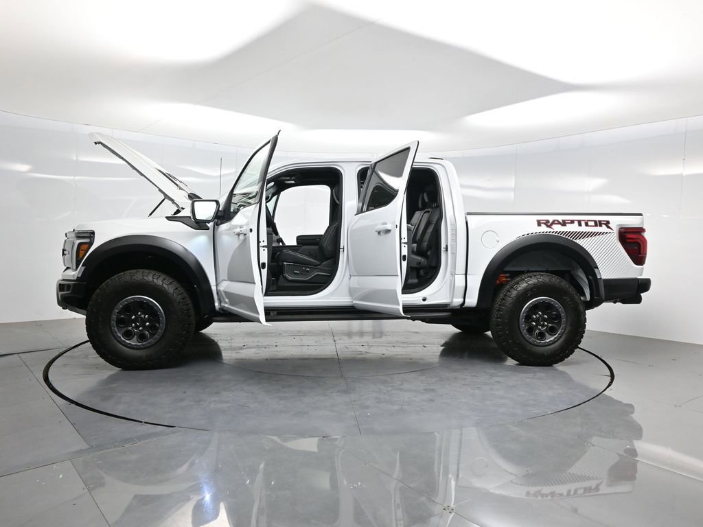Used 2025 Ford F150 Raptor AWD/4WD image 40
