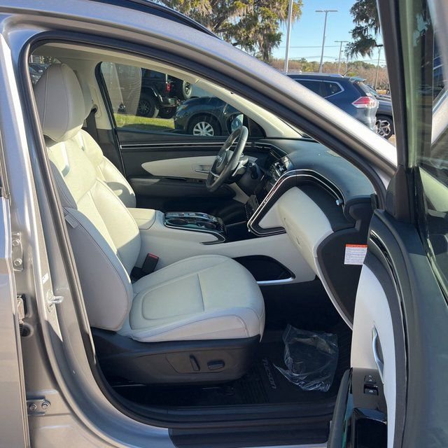 Used 2024 Hyundai Tucson Limited image 19