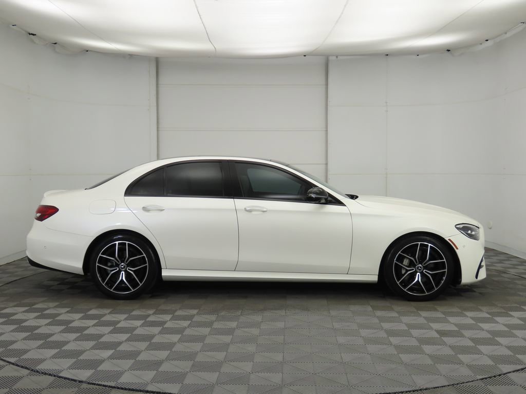 Used 2023 Mercedes-Benz E 350 Sedan image 4