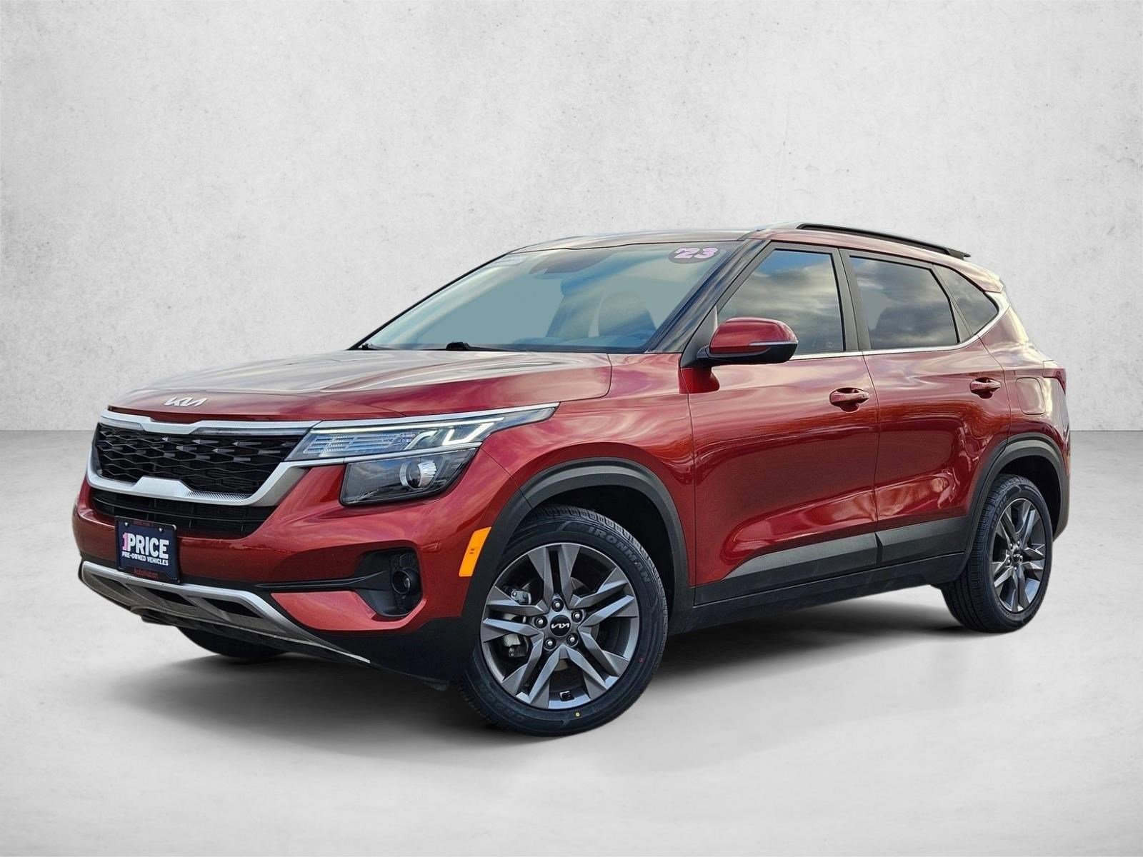 Used 2023 Kia Seltos S w/ Navigation Package