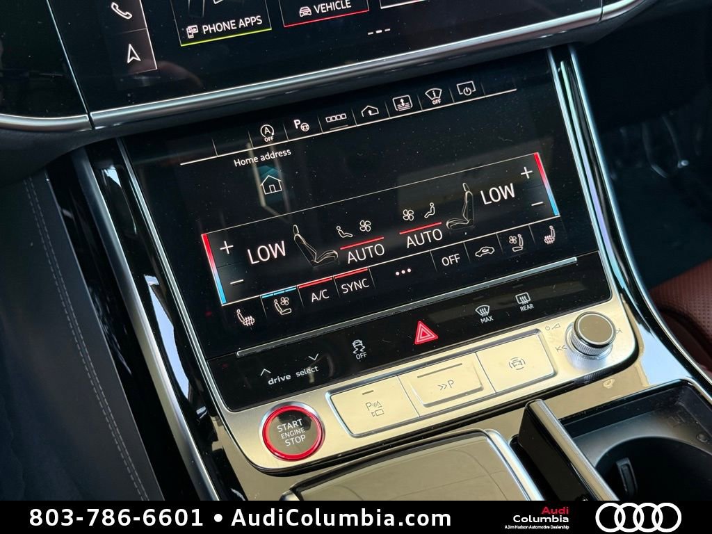 Used 2023 Audi S8 AWD/4WD image 33