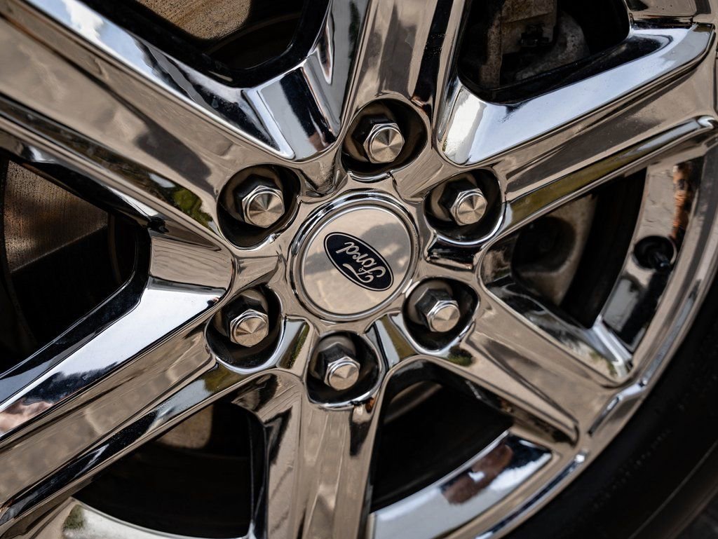 Used 2024 Ford F150 XLT w/ Tow/Haul Package image 8