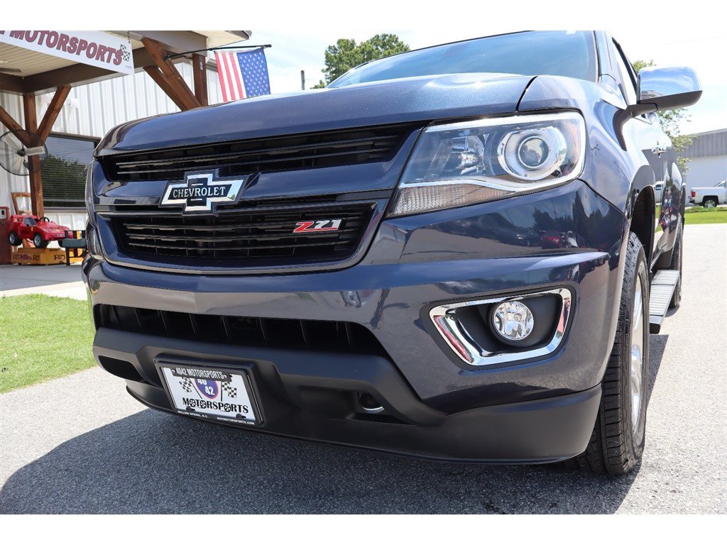 Used 2018 Chevrolet Colorado Z71 w/ Centennial Edition AWD/4WD image 36