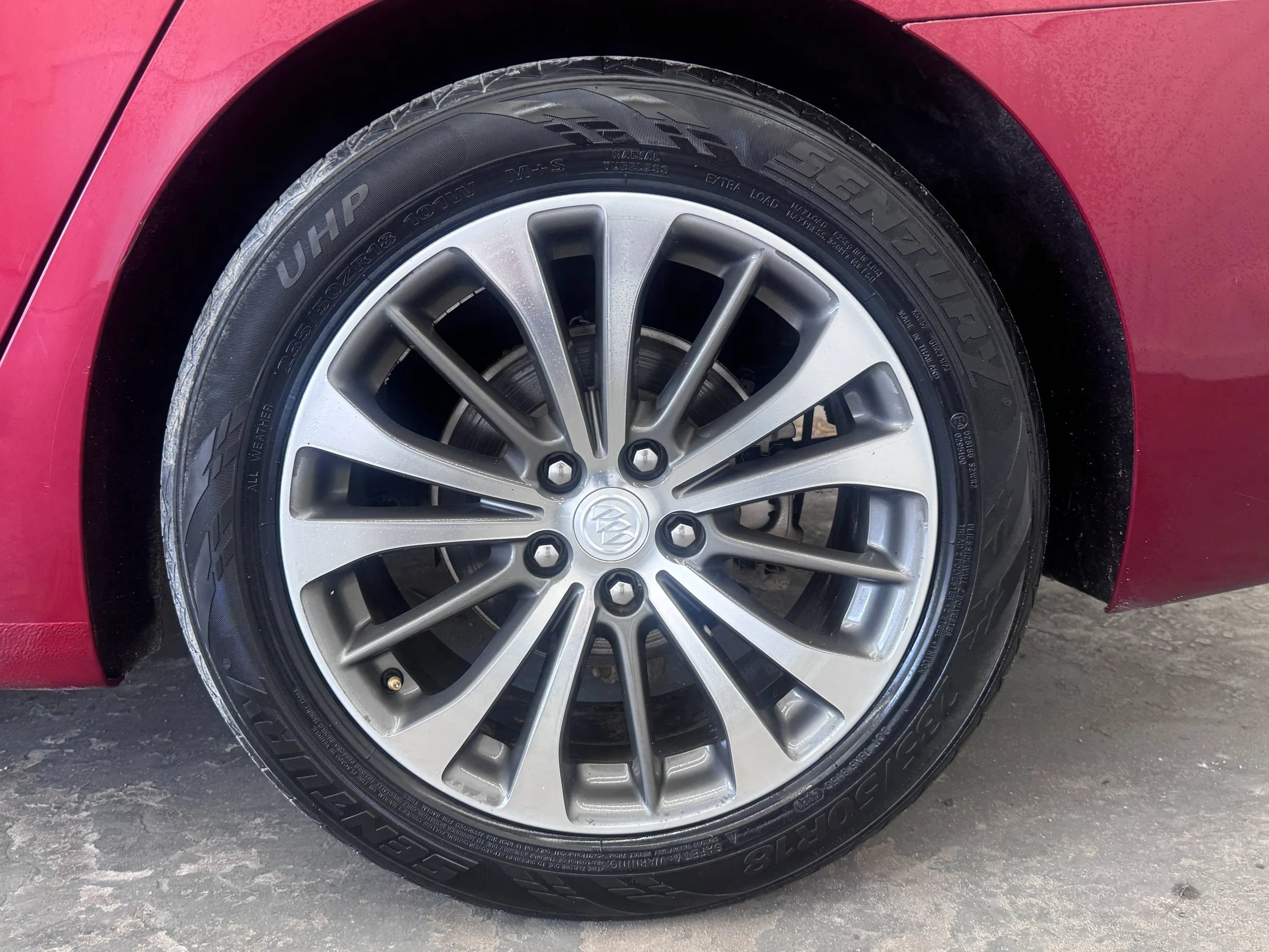 Used 2018 Buick LaCrosse Essence FWD image 14