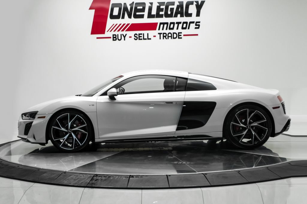 Used 2021 Audi R8 V10 RWD image 16