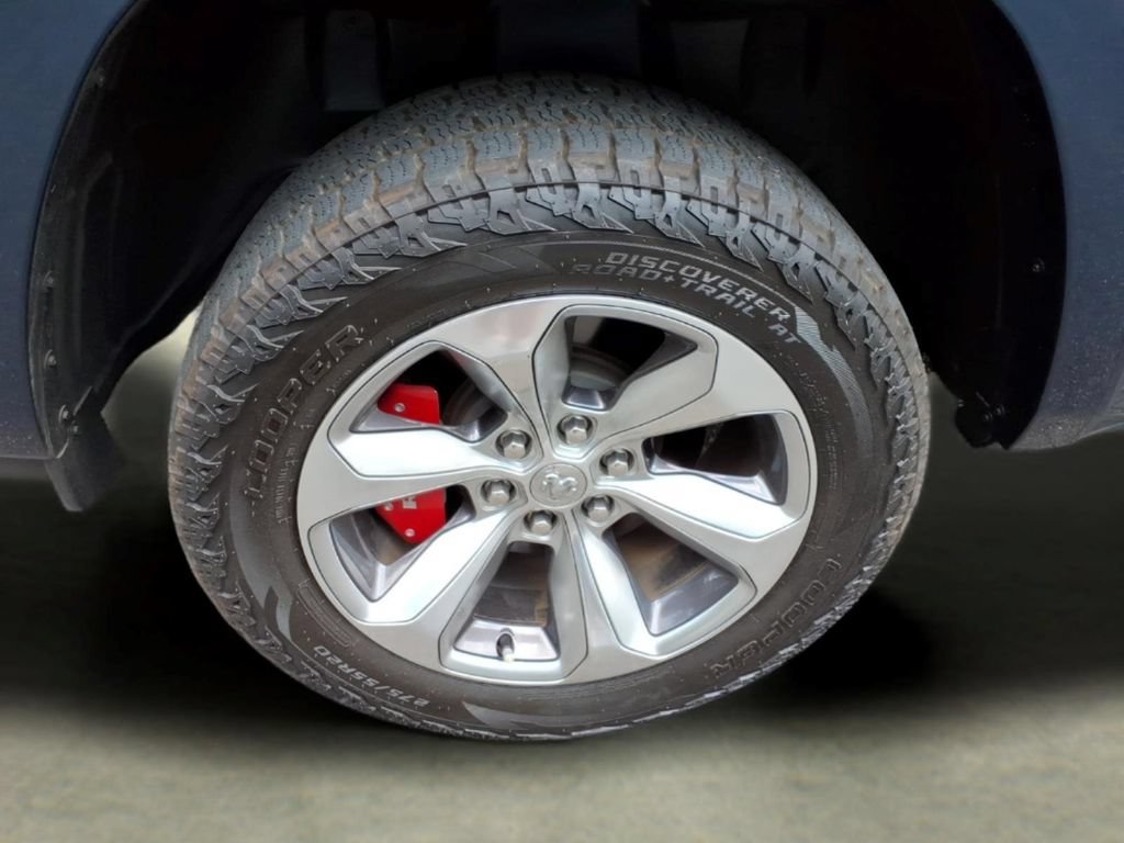 Used 2021 RAM 1500 Limited AWD/4WD image 35
