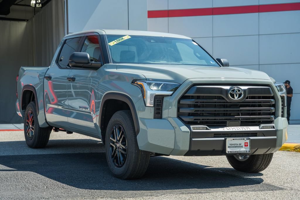 New 2026 Toyota Tundra SR5