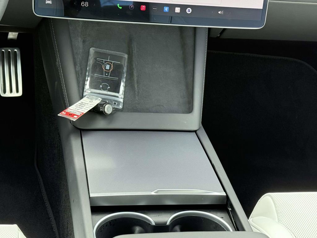Used 2025 Tesla Model 3 Performance image 19