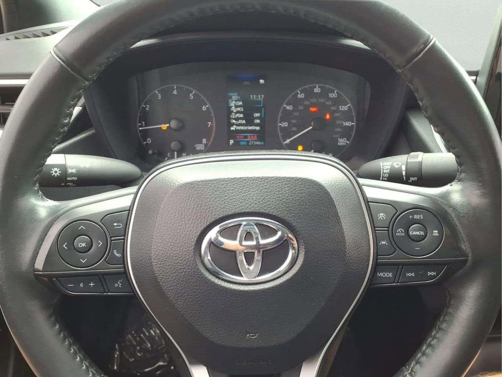 Used 2024 Toyota Corolla SE FWD image 14