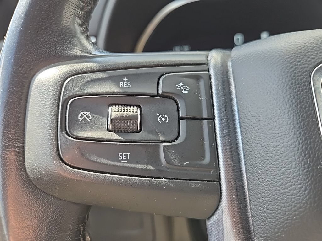 Used 2023 GMC Yukon XL SLT AWD/4WD image 20