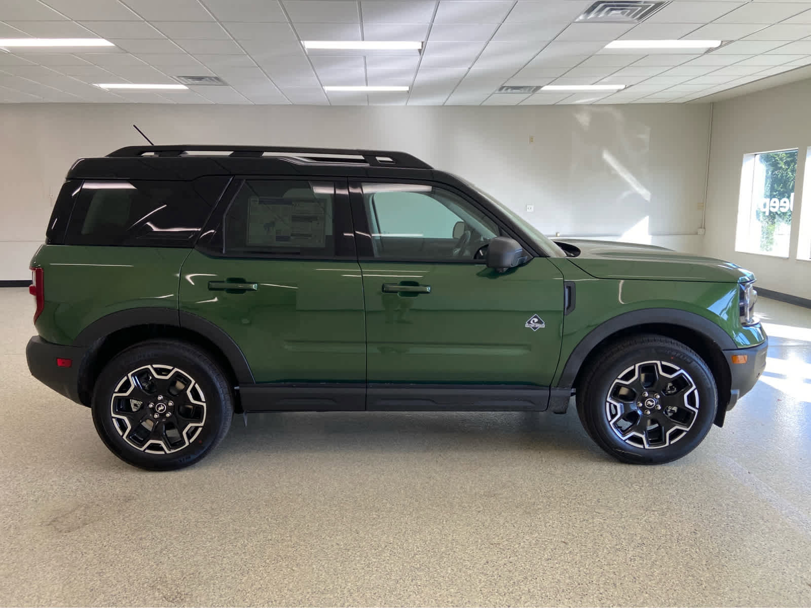 New 2025 Ford Bronco Sport Outer Banks w/ Outer Banks Tech Package+ image 5