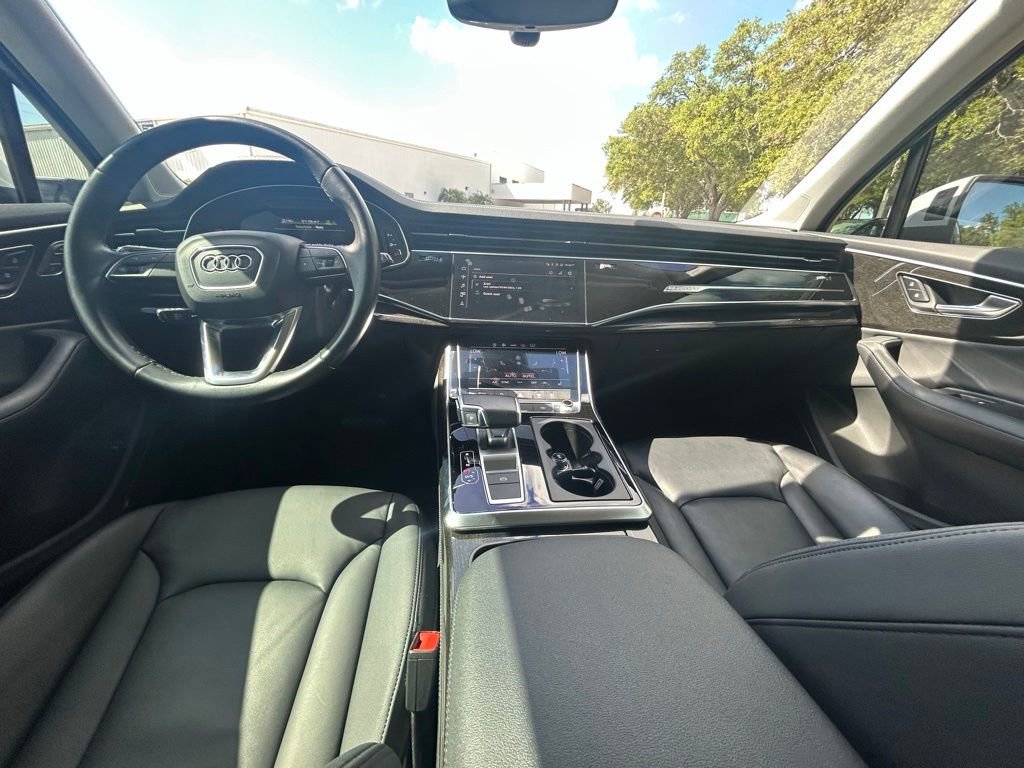 Used 2023 Audi Q7 3.0T Premium Plus w/ Premium Plus Package AWD/4WD image 10