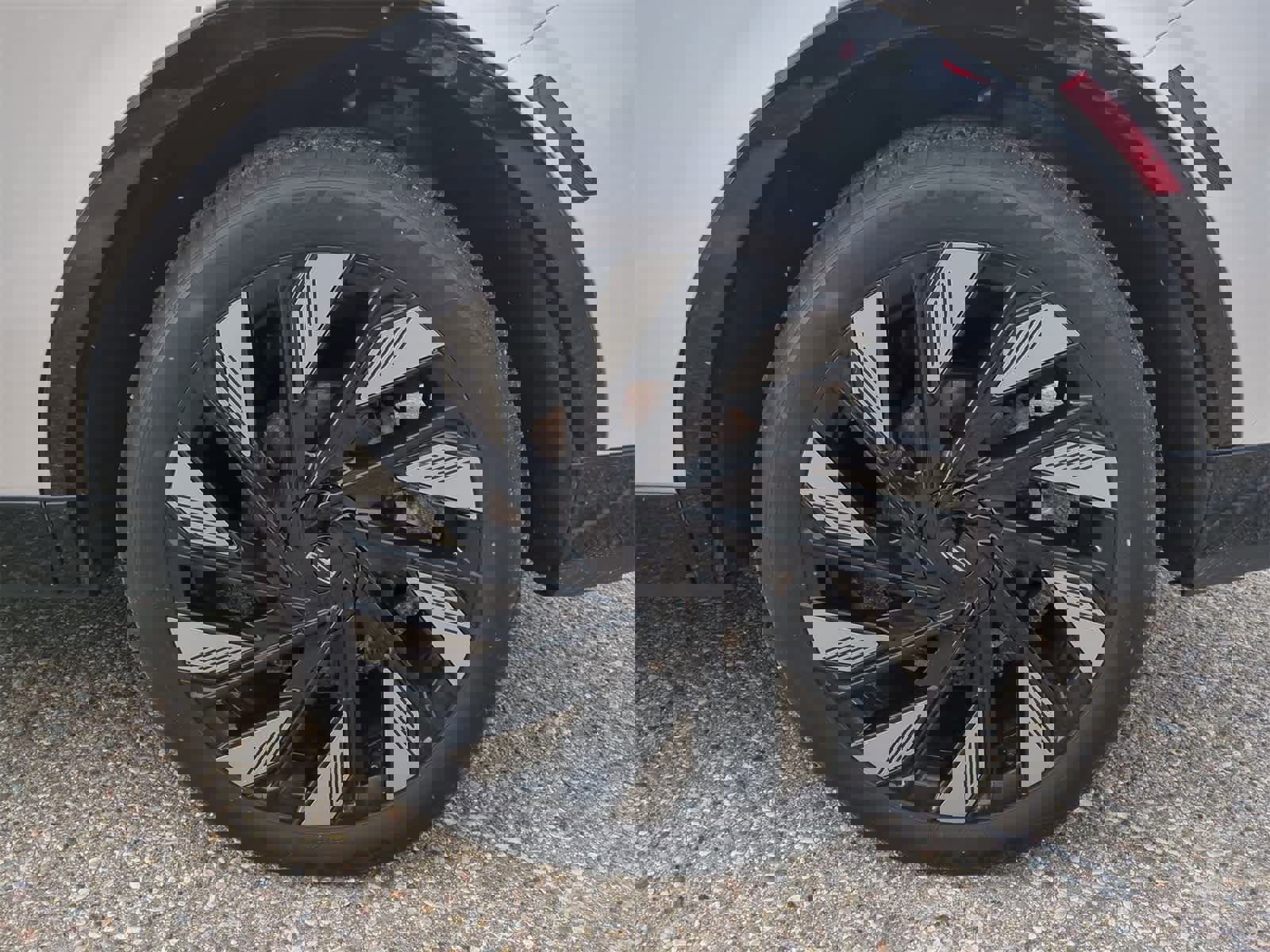 Used 2025 Lincoln Nautilus Reserve w/ Jet Appearance Package image 14