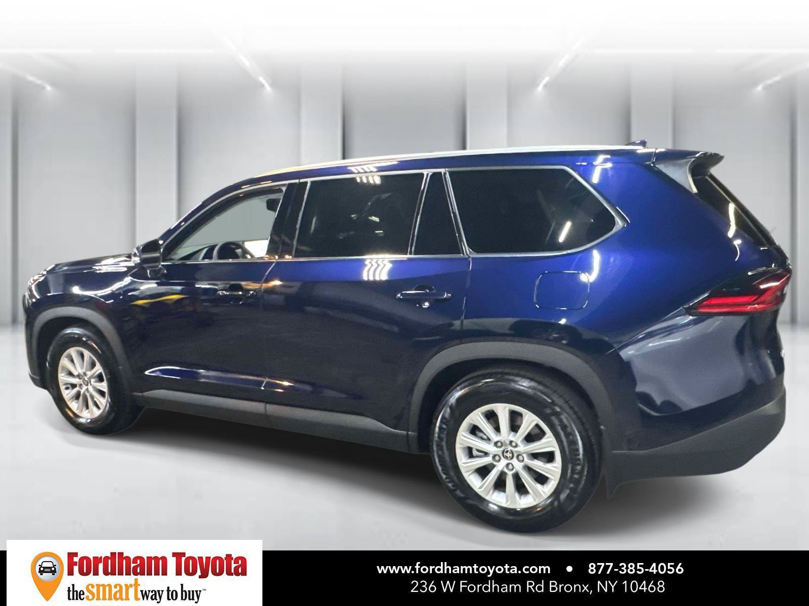 Used 2026 Toyota Grand Highlander AWD image 5