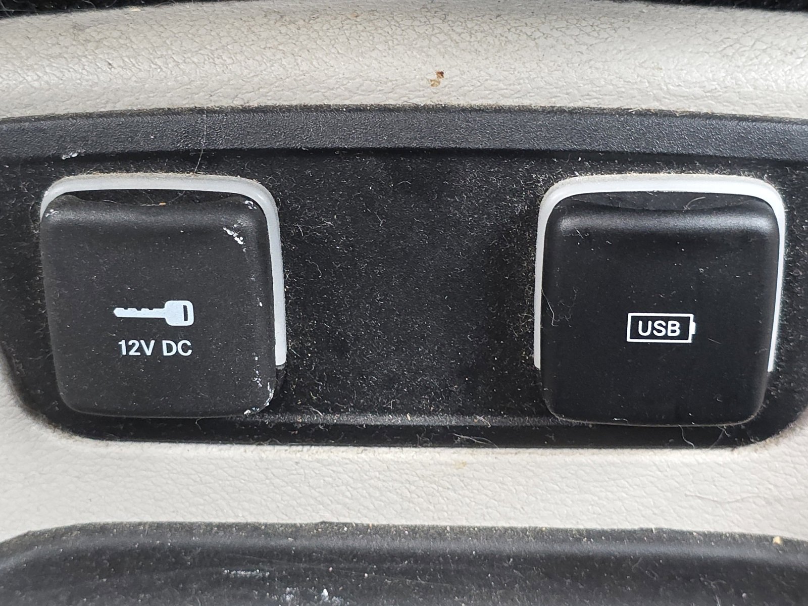 Used 2020 Chrysler Pacifica Limited image 18