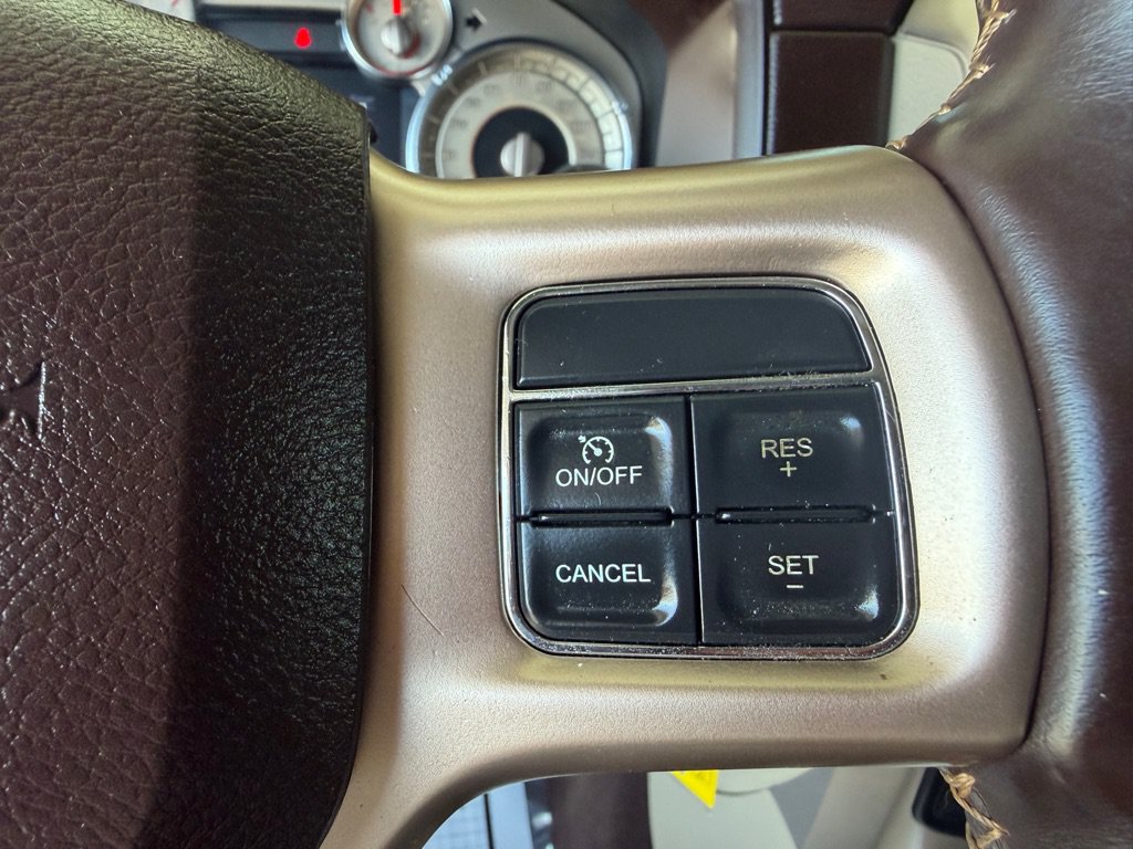 Used 2018 RAM 3500 Laramie Longhorn w/ Convenience Group AWD/4WD image 10