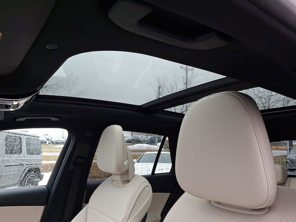 Used 2023 Mercedes-Benz GLC 300 GLC 300 image 17