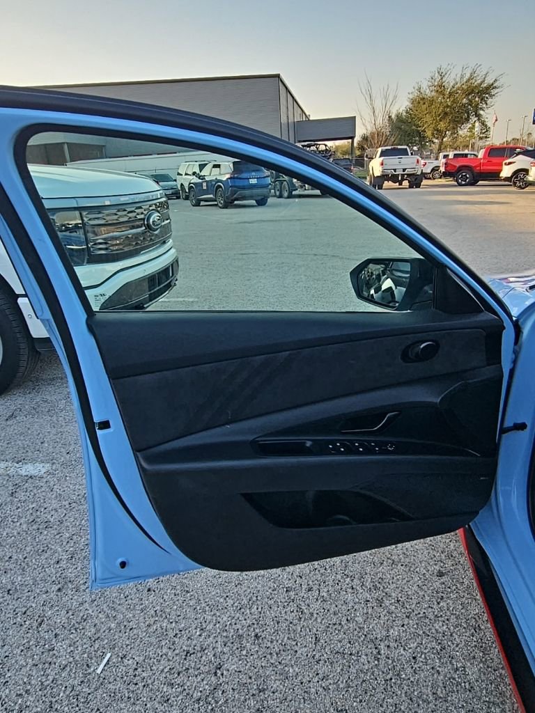 Used 2024 Hyundai Elantra N FWD image 11
