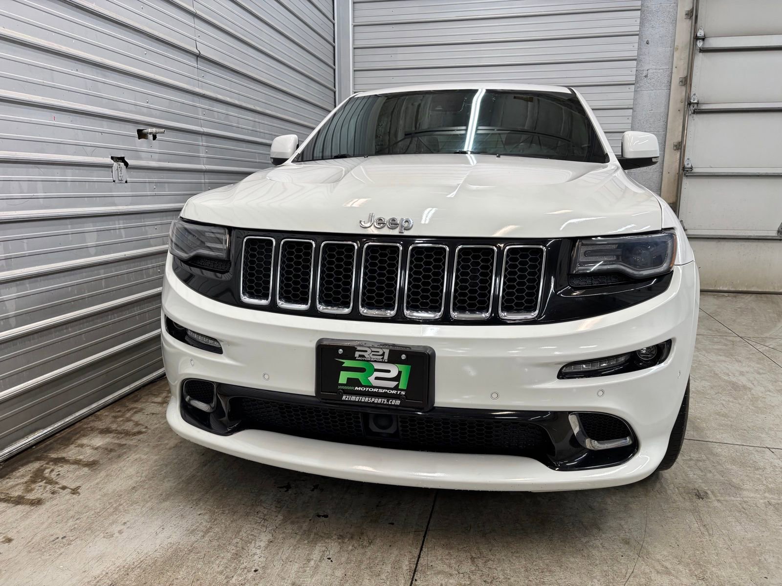 Used 2015 Jeep Grand Cherokee SRT w/ Trailer Tow Group IV AWD/4WD image 2