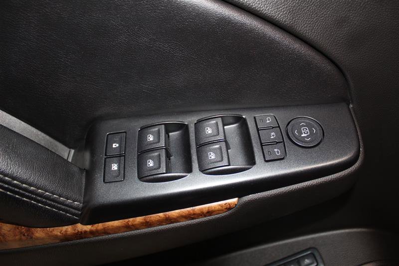 Used 2015 Chevrolet Tahoe LTZ image 23