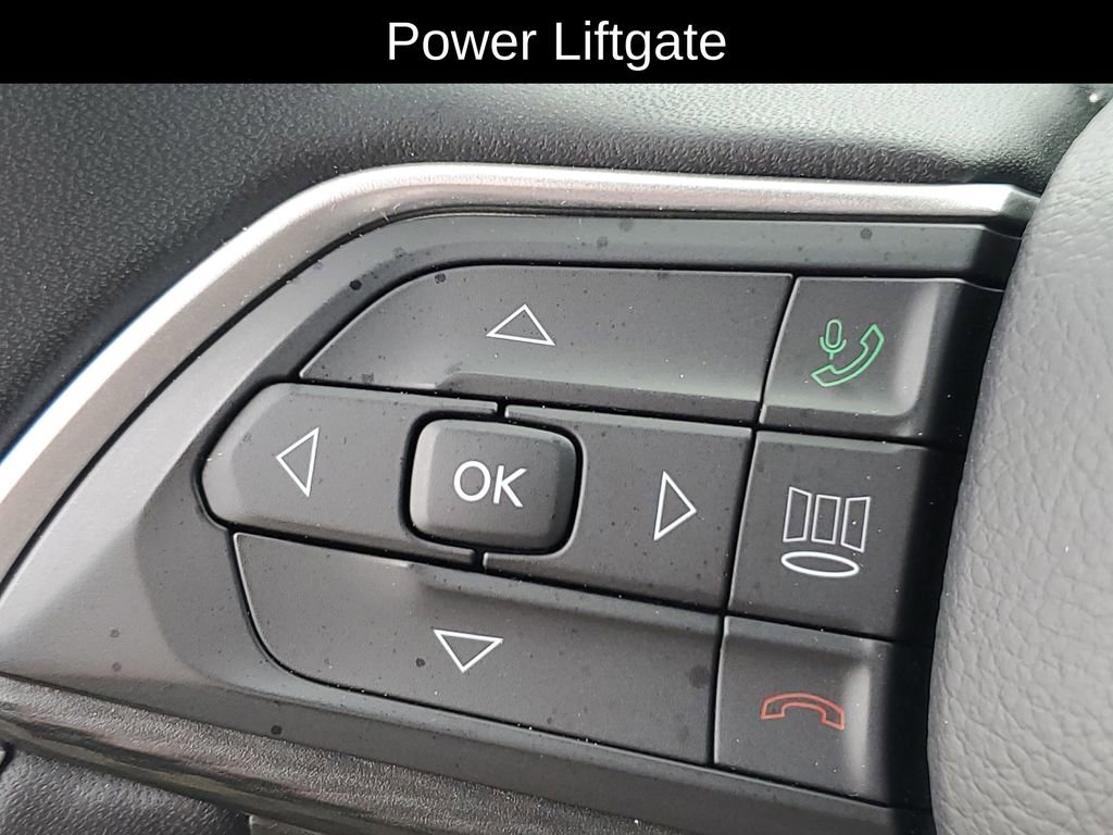 Used 2024 Jeep Grand Cherokee L Laredo image 11