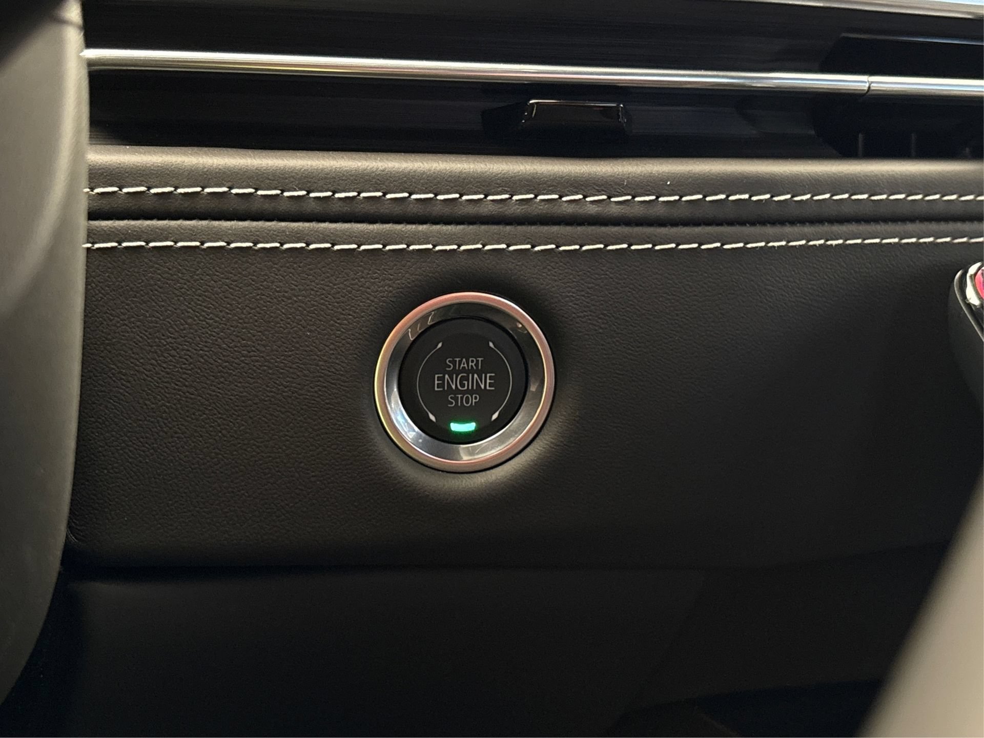 New 2026 Cadillac Escalade Platinum Sport AWD/4WD image 27