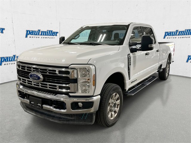 Used 2024 Ford F250 XLT image 1