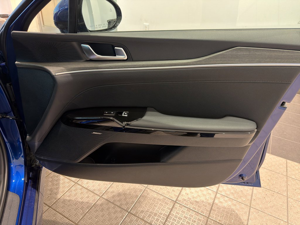 New 2026 Kia K5 EX image 24