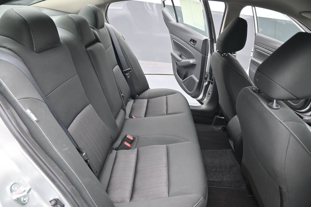 Used 2026 Nissan Altima 2.5 SV FWD image 16