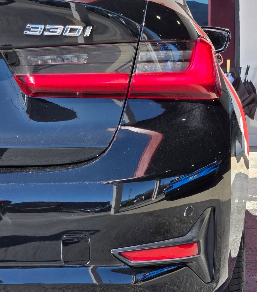 Used 2021 BMW 330i Sedan w/ Convenience Package image 10