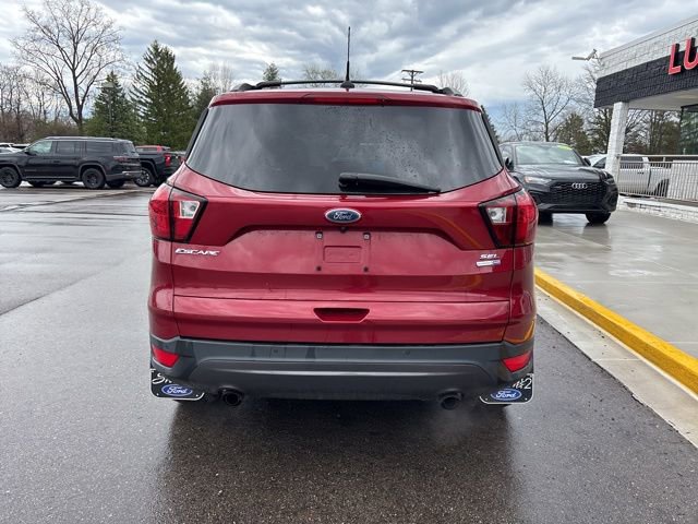 Used 2019 Ford Escape SEL image 9