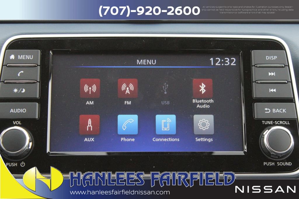 New 2025 Nissan Versa SV w/ Trunk Package FWD image 23