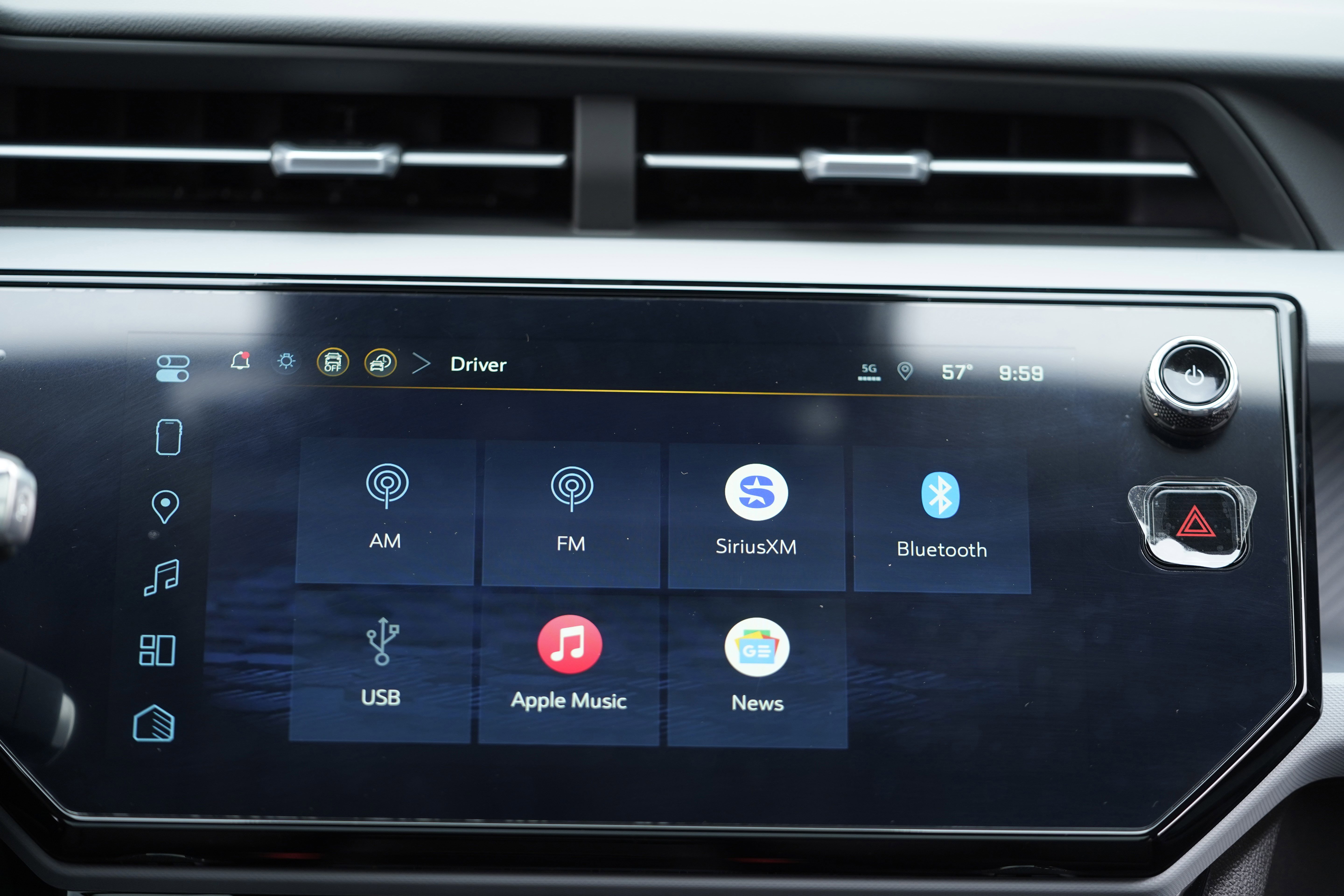 New 2027 Chevrolet Bolt RS w/ Technology Package image 25