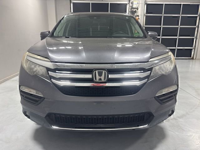 Used 2018 Honda Pilot Touring image 3