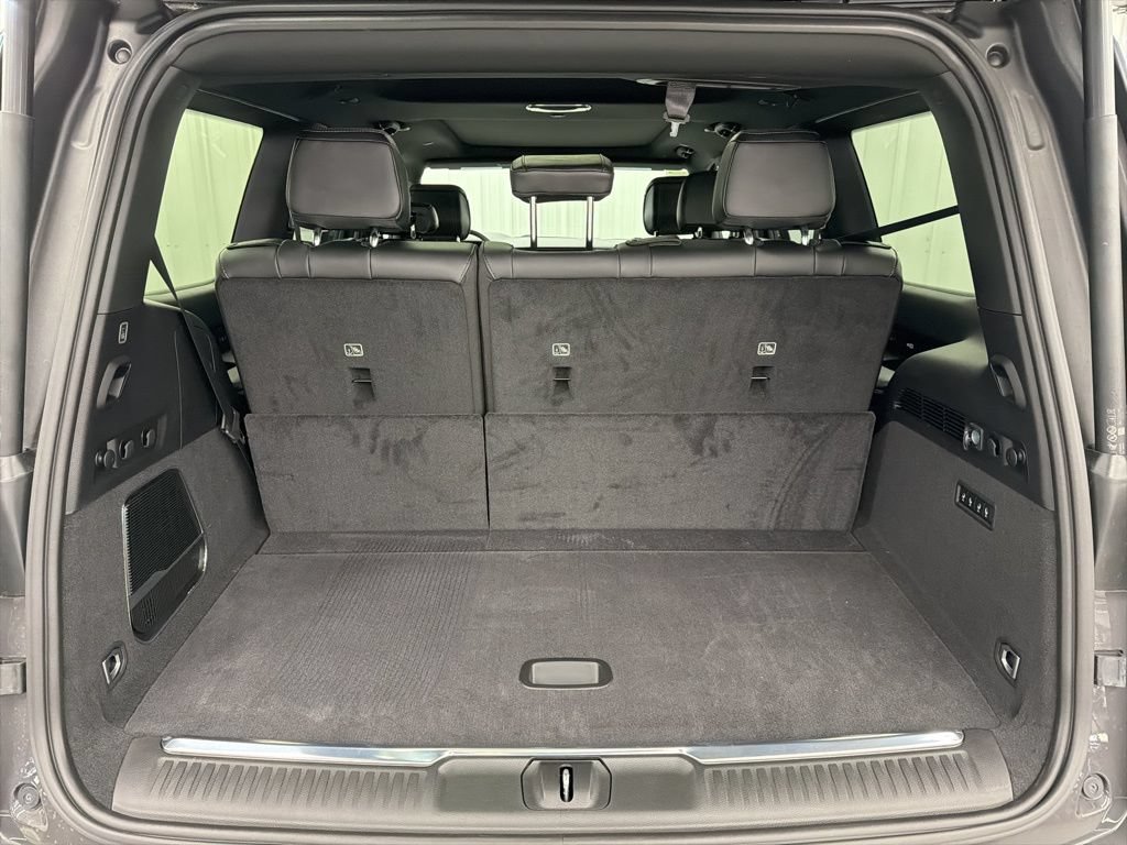 New 2026 Jeep Grand Wagoneer Summit AWD/4WD image 8