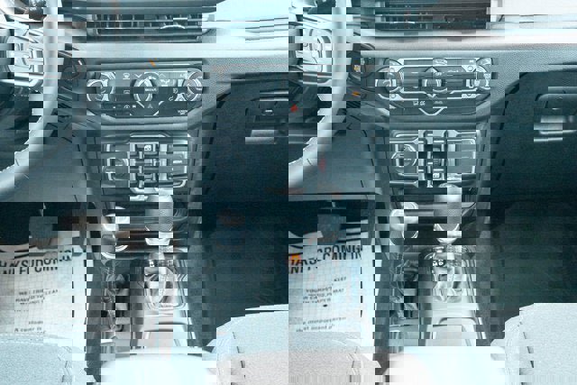 Used 2025 Jeep Wrangler Unlimited Sport image 31