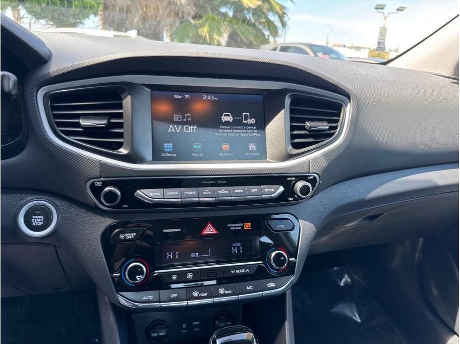 Used 2019 Hyundai Ioniq Blue FWD image 14