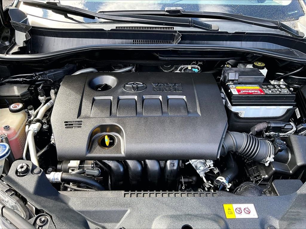 Used 2021 Toyota C-HR LE image 23