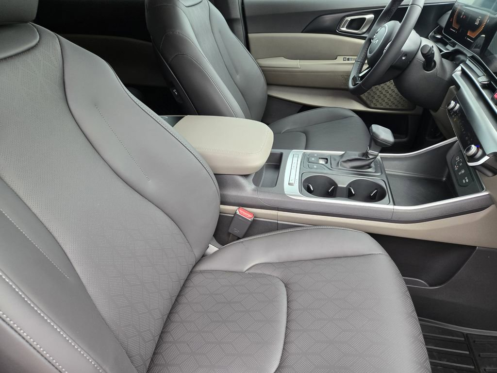 New 2026 Kia Carnival image 10